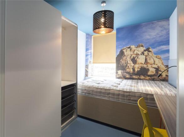 2 bed Apartment to rent Image 5