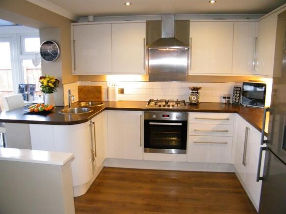 Kitchen 1