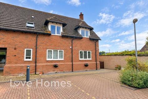 De Sanford Court, Greenfield Road, Westoning