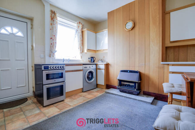 2 bed Semi-Detached for sale Image 4