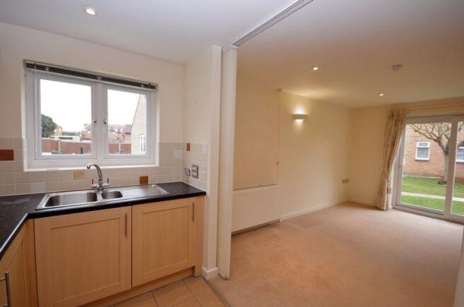 Kitchen/Living...