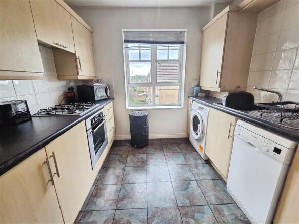 Minstrel Avenue, Sherwood, Nottingham, NG5 1QL photo 4