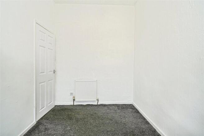 2 bed Terraced for sale Image 7
