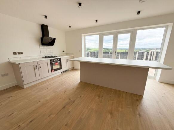 3 bed Terraced for sale Image 9