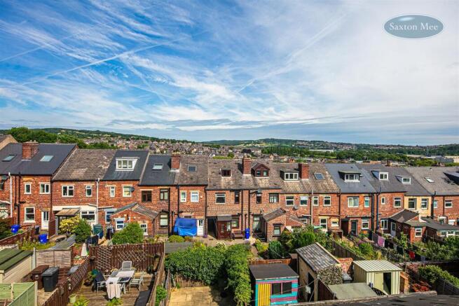 3 bed Terraced for sale Image 12