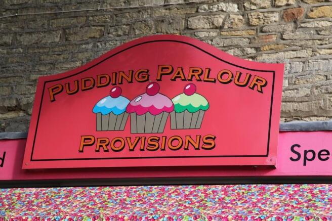 Cake shop