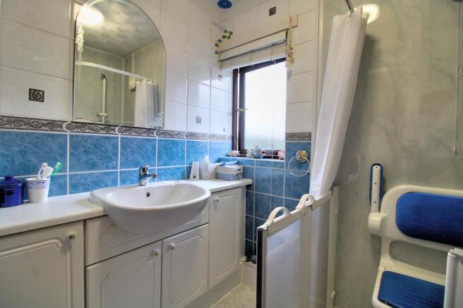IMG_6545_6_7_Interior 4