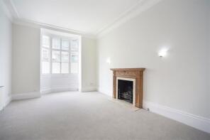 82, Gloucester Terrace, London W2 3HH