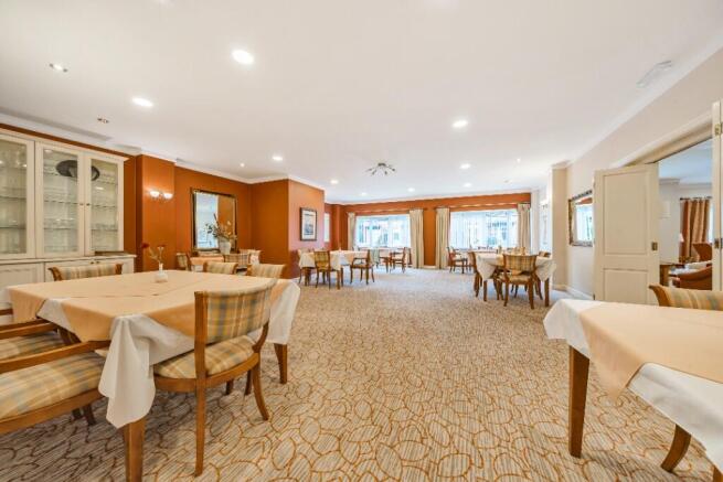 Communal Dining