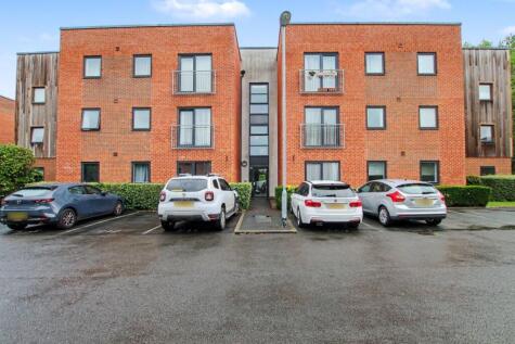 73 Hartley Court, Stoke-on-Trent, Staffordshire, ST4 7GG