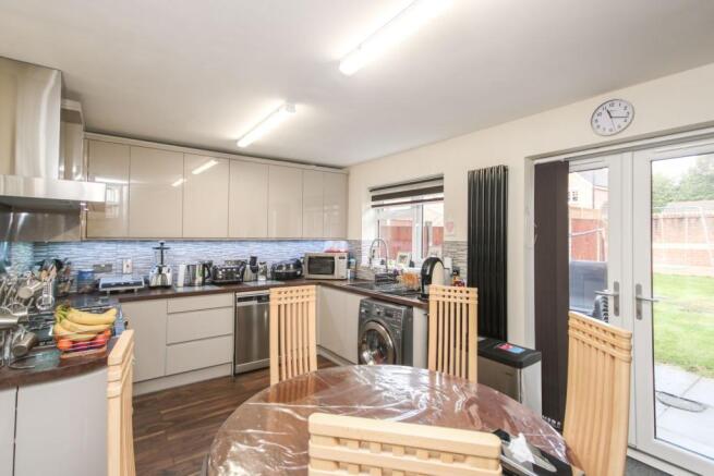 Kitchen/Dining Room