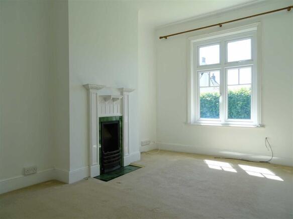 BEDROOM 2: