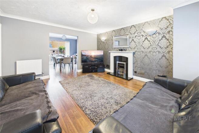 Foster Close, Kettering, Northamptonshire, NN15 photo 4