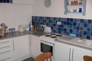 Kitchen: