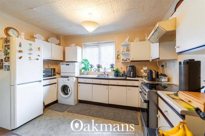 Canvey Close, Birmingham, B45 photo 4