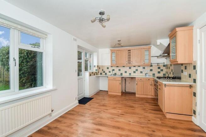 Kitchen / Breakfast Room