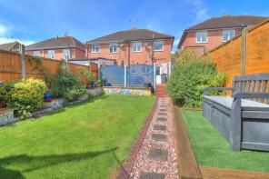 110, Roydene Crescent, Leicester LE4 0GP