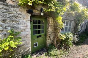 26a Hurdlemans Cottage, High Street, Chippenham SN14 8LP