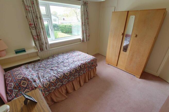Bedroom 2 (Double)