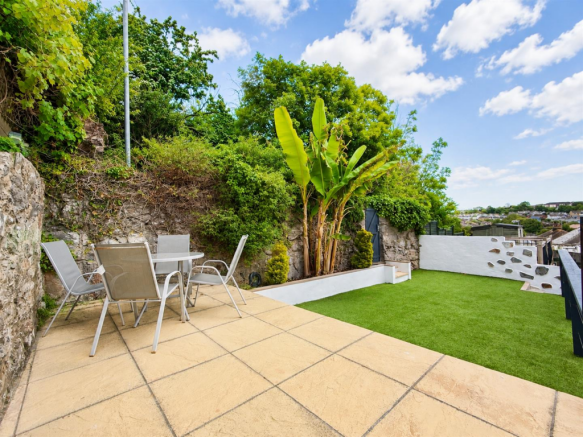 Rear  Garden.png
