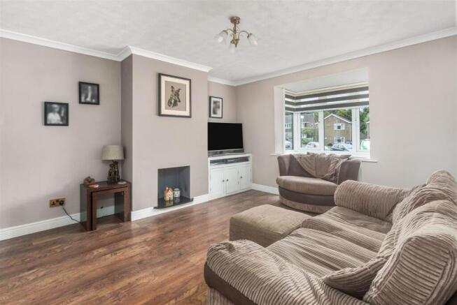 15 Manor Close, Middleton Cheney-8.jpg