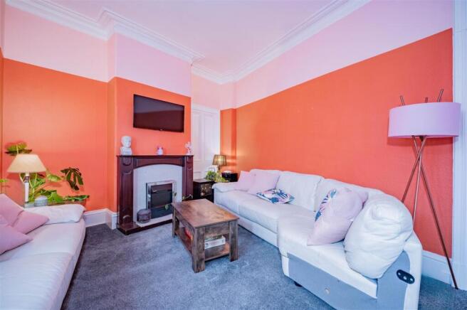 59 Dock Street Dundee-11.JPG