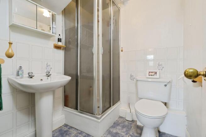 Shower Room/Wc