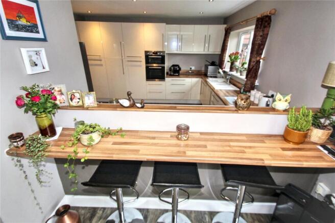 Kitchen Area 2