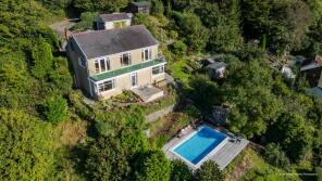 Bron Y Graig, Mansel Villa, Burry Port SA16 0DP