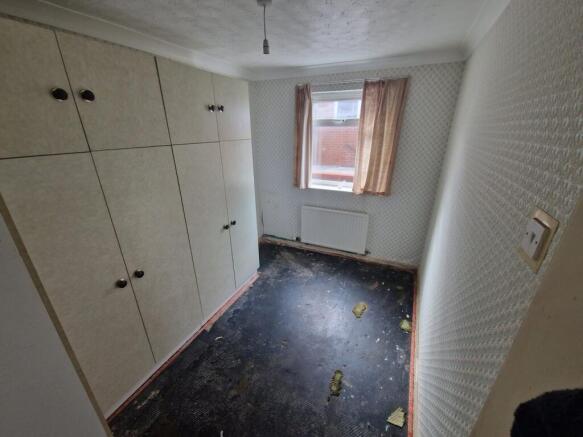 2nd Bedroom