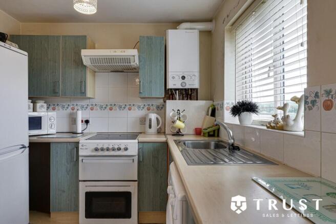 2 bed Terraced for sale Image 9