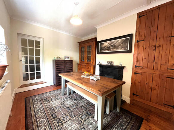 Breakfast Room