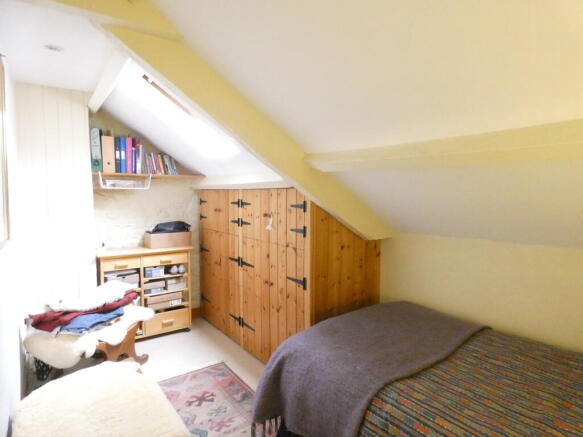 3 bed Cottage for sale Image 12