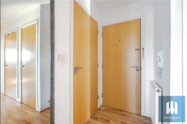 2 bed Apartment to rent Image 10