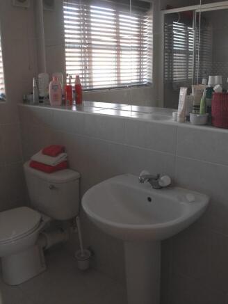 En-Suite Shower