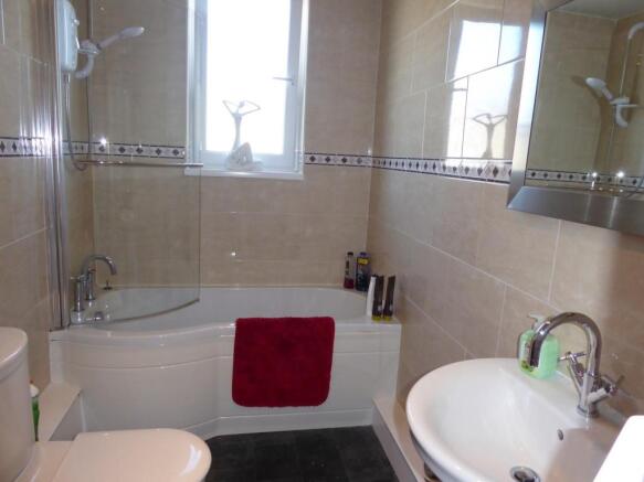 BATHROOM/W.C.