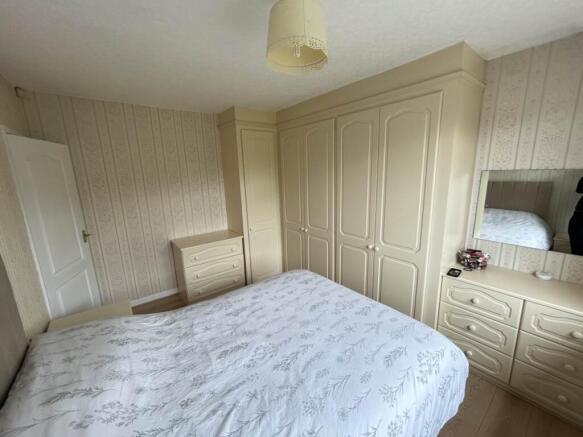 2 bed Bungalow to rent Image 11
