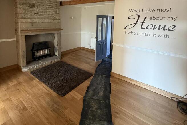 3 bed Terraced for sale Image 6