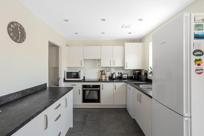 3 bed Detached for sale Image 4