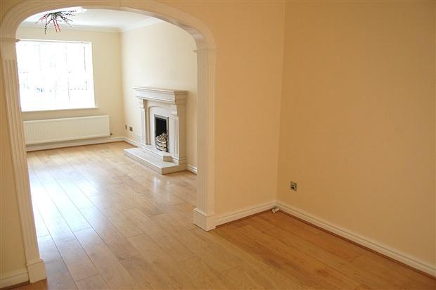 Lounge / Dining Room