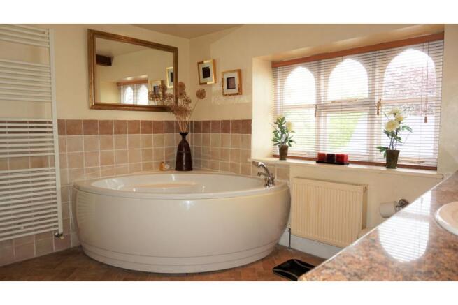 Master En-suite