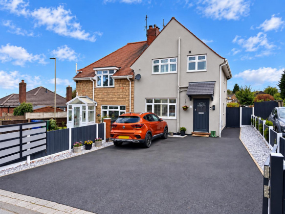 2-bed semi-detached on Thorns Road, Brierley Hill, £250,000