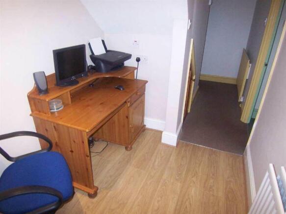Photo 6