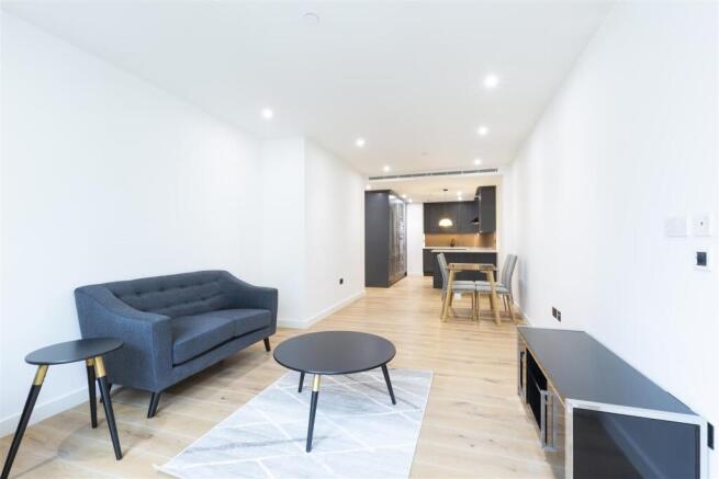 77, 1 Emery Way 4.jpg