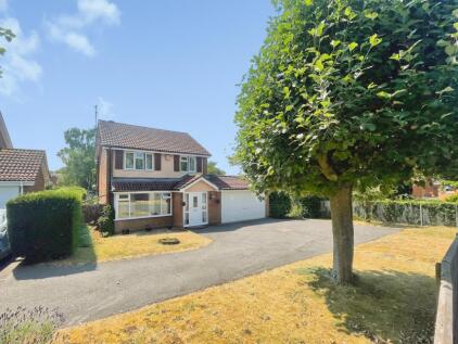 Mallard Close, Basingstoke, Hampshire, RG22