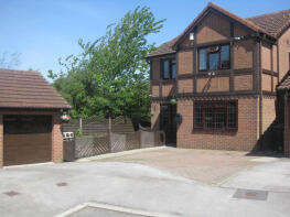 48, Woollin Crescent, Tingley, Wakefield WF3 1ET