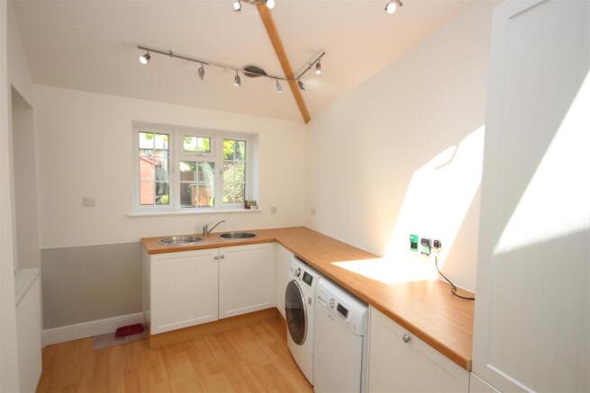 utility room.JPG