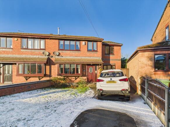 4-bed semi-detached on Brookside Way, Haydock, St Helens, WA11, £230,000