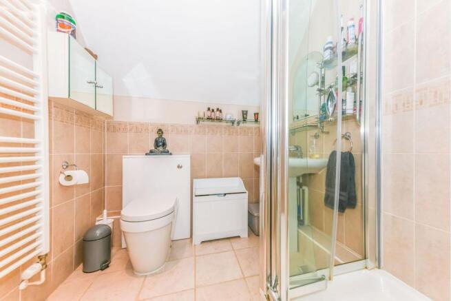 Master En-suite