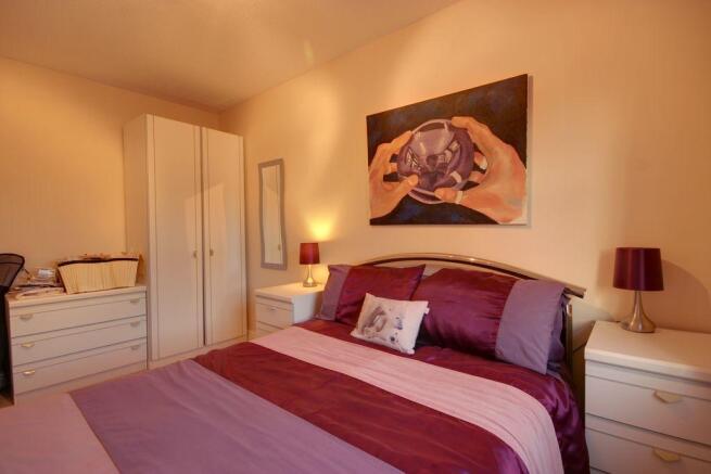 Bedroom 2 (Double)
